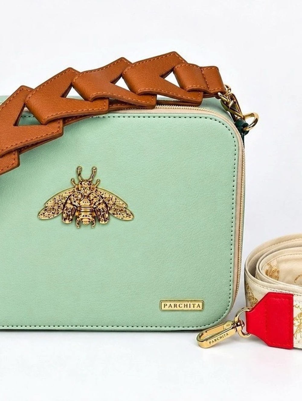 Parchita Bandolera Panal Bee Crossbody Bag Green & Brown